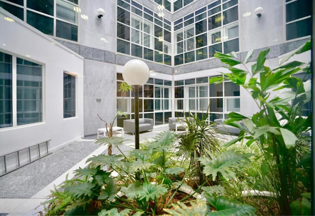 Bayard Apartments 2 Bedroom City Centre Apartment Peterborough Ngoại thất bức ảnh